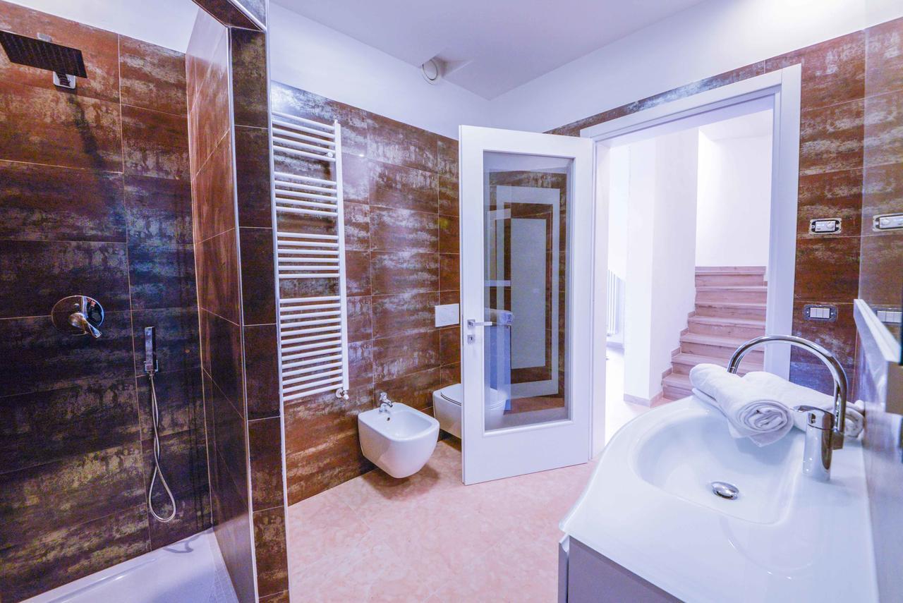 Villa Luxury House & Spa Riva del Garda Exterior foto