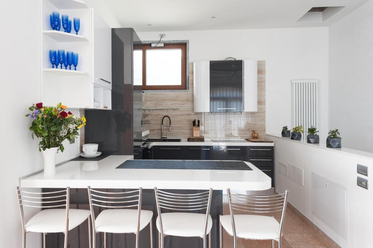 Villa Luxury House & Spa Riva del Garda Exterior foto